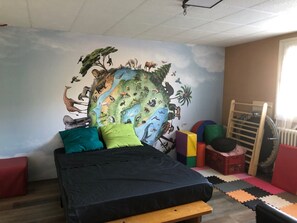Internet, bed sheets - Vrbo Property (Bourg-en-Bresse)