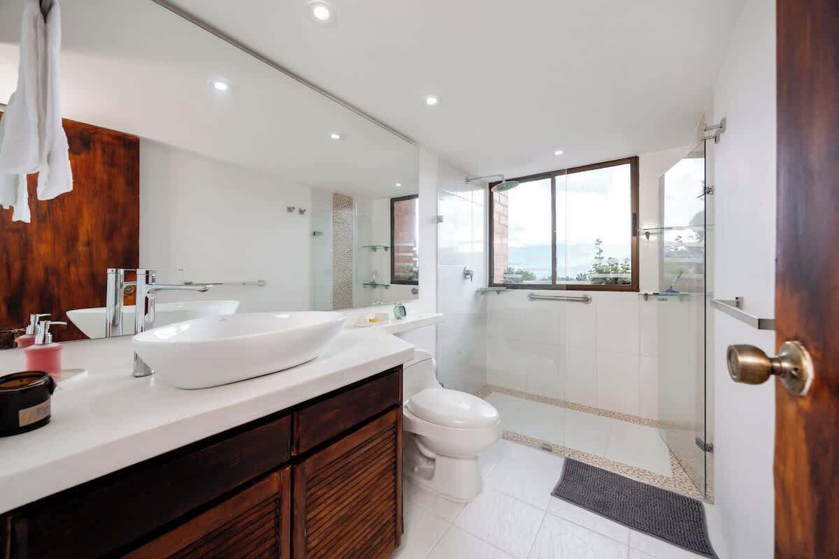Shower, hair dryer, shampoo