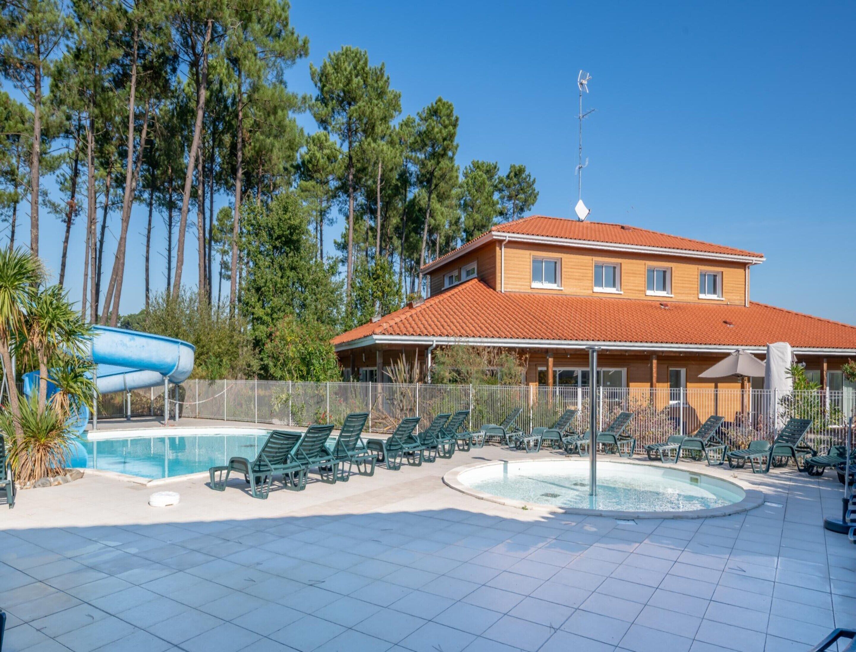 Apartment | Pool | Outdoor pool, a heated pool