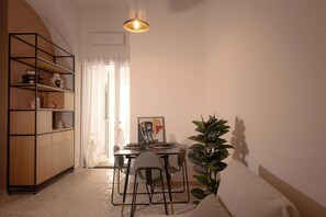 Appartamento Comfort, patio | Interni