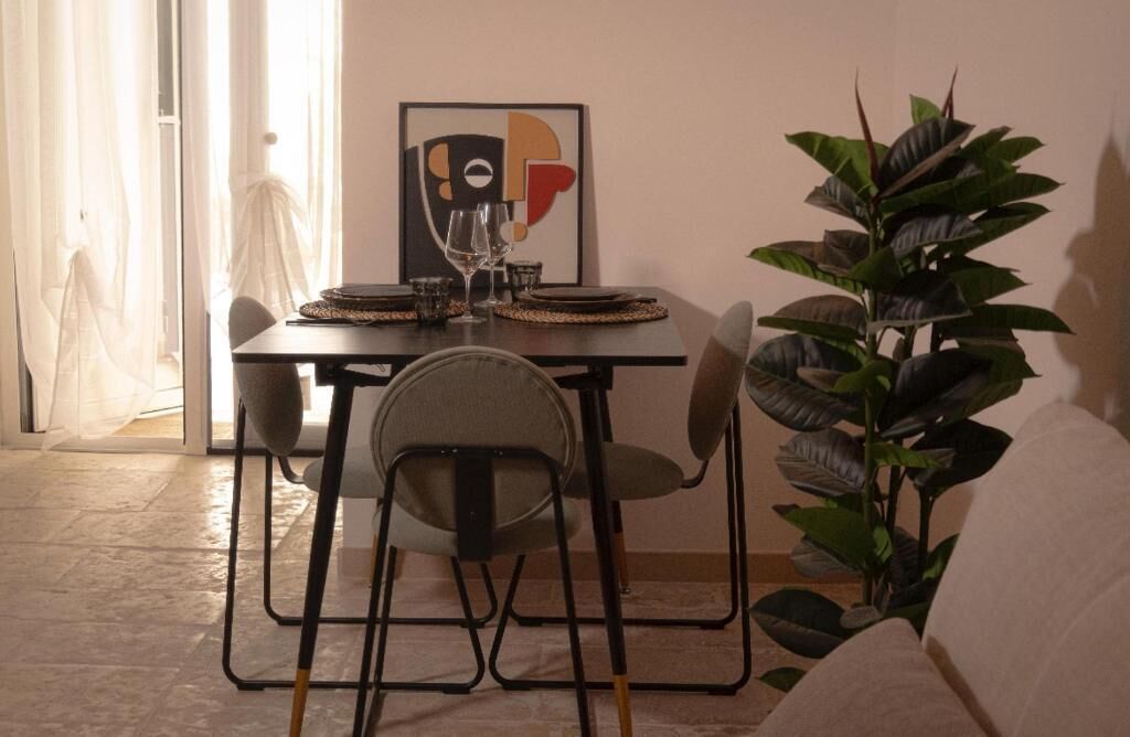Appartamento Comfort, patio | Ristoranti