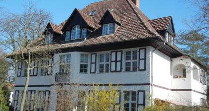 Terrasse und Garten, Ruhe und Behaglichkeit