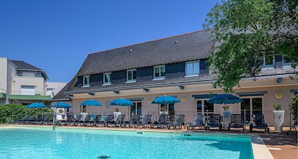 6-guest Spacious Apartment in Vannes