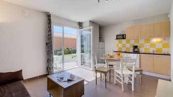 House | Dining