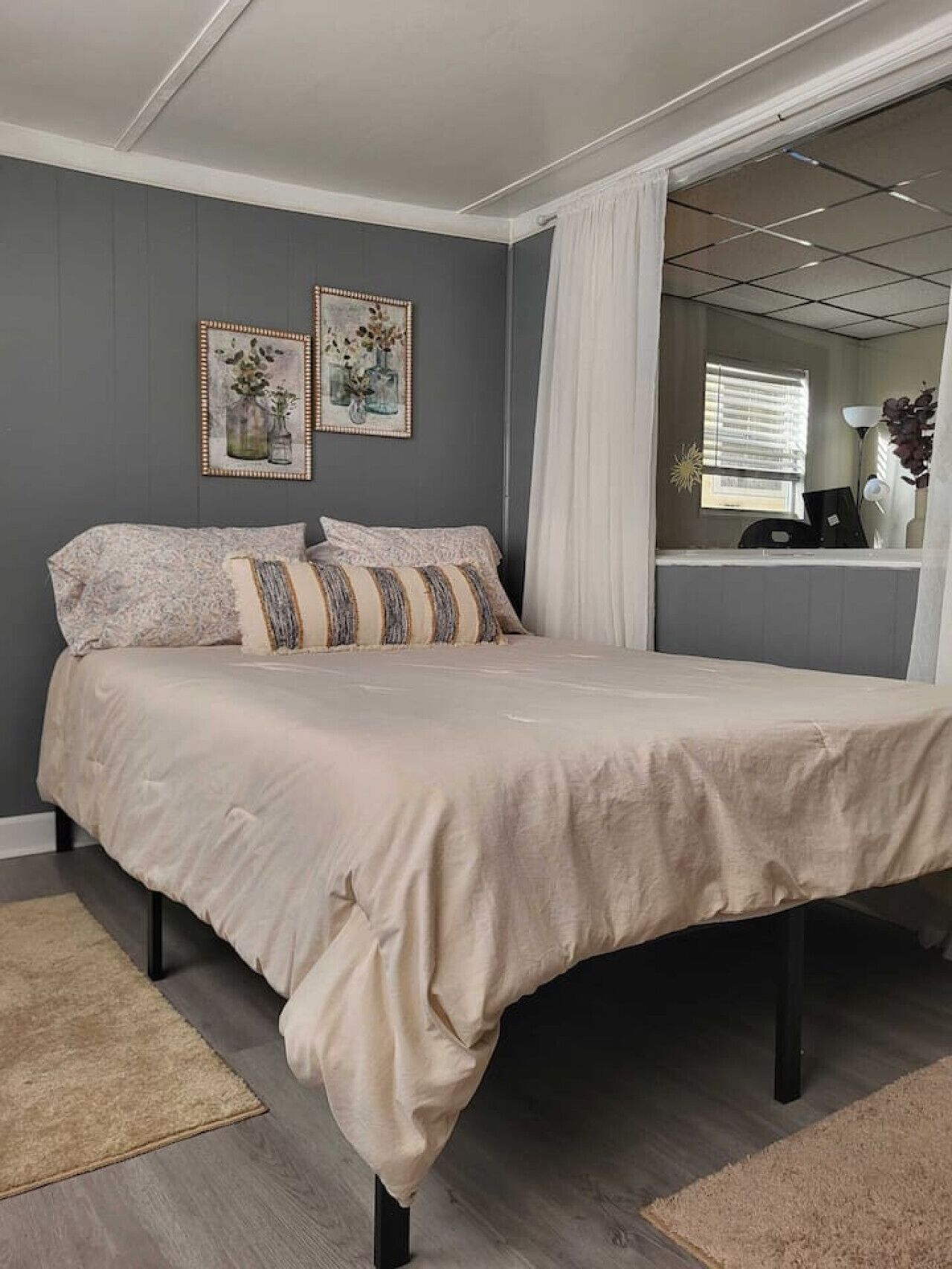 1 chambre, bureau, Wi-Fi, draps fournis