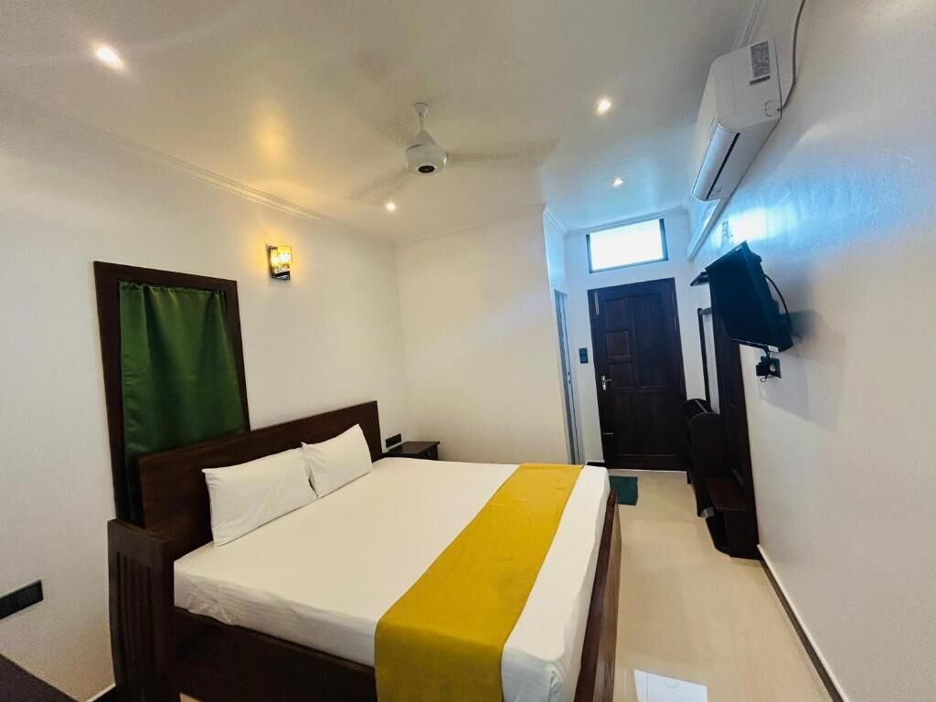 Deluxe Double Room, Balcony, Garden View