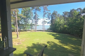 Property grounds - The Happy Place - A flat lot without any steps to the dock! (Abbeville)
