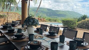 Utendørsservering
