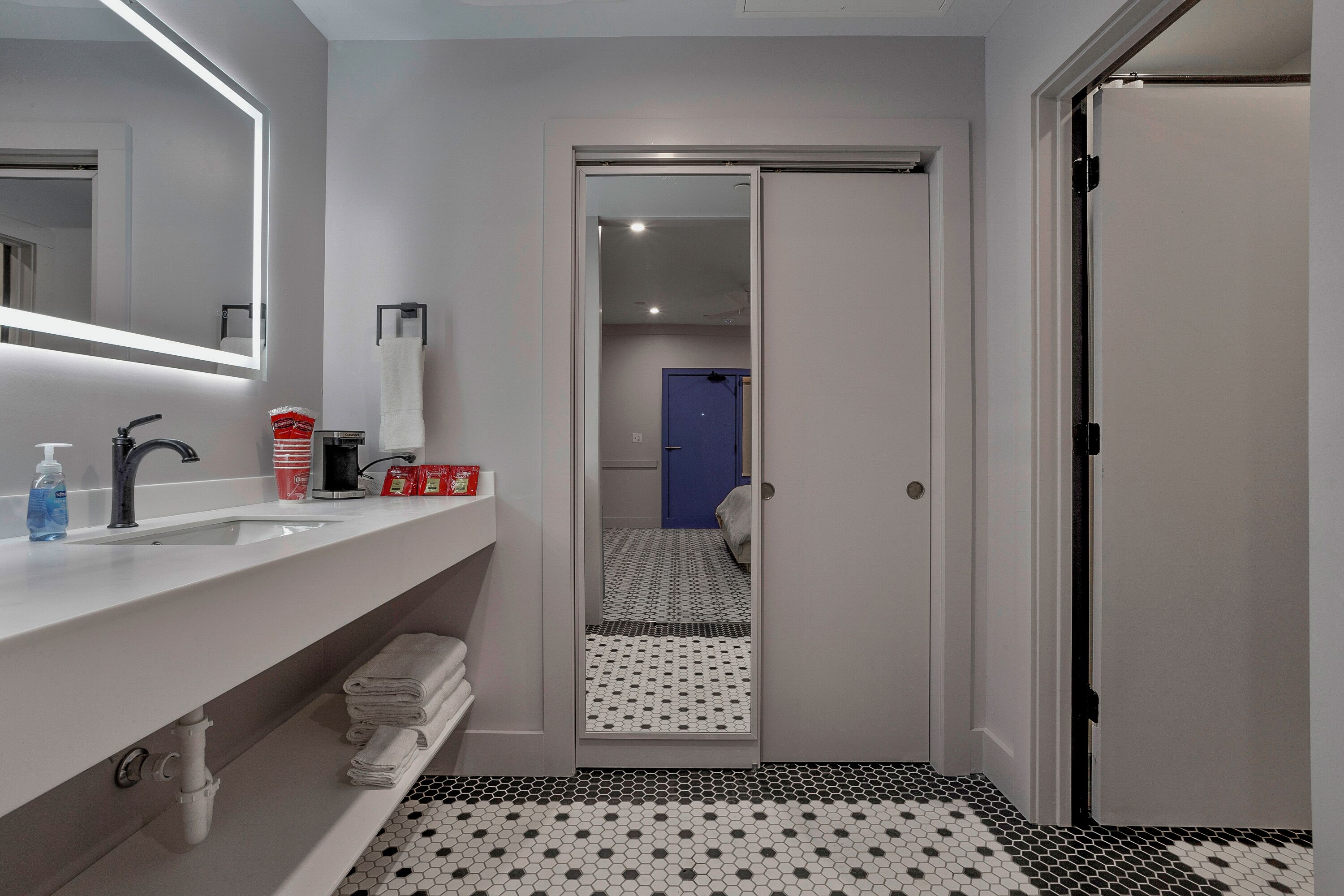 Shower, towels, soap, shampoo