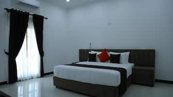 Deluxe Double Room, Balcony, Garden View