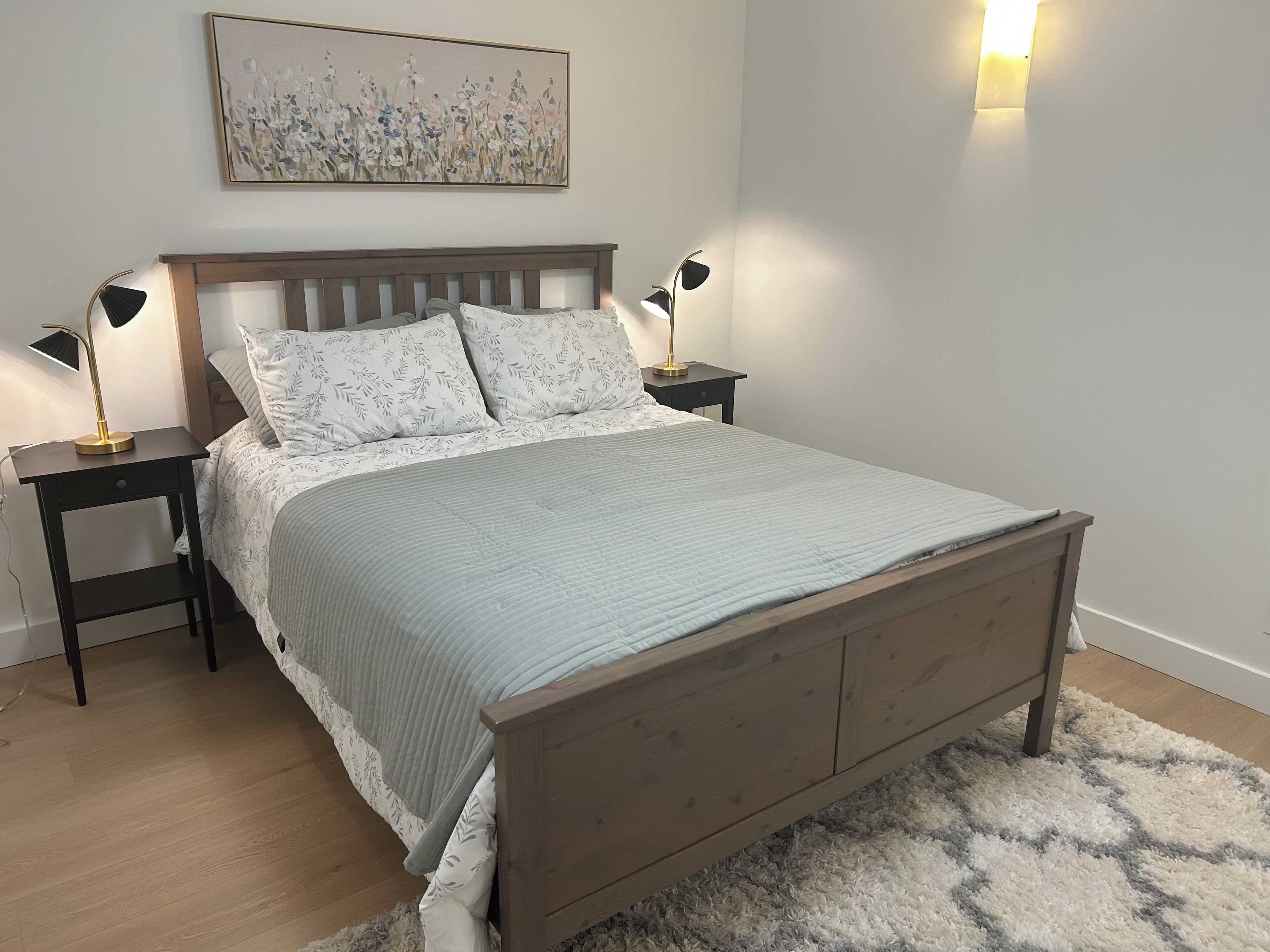 2 habitaciones, tabla de planchar con plancha y wifi gratis 