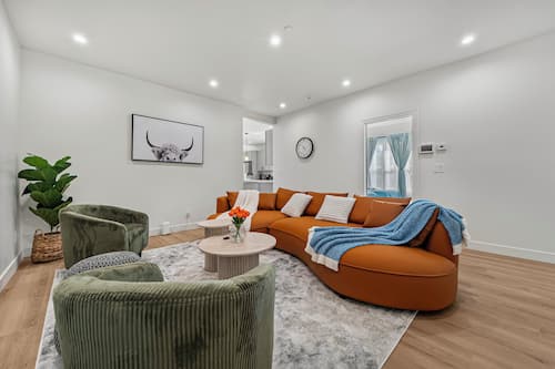 Premium House, Multiple Bedrooms, Air conditioning, Garden Area | Living area | 55-inch LED TV with digital channels