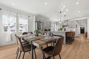 Casa Premium, varias habitaciones, Aire acondicionado, en la zona del jardín | Restauración