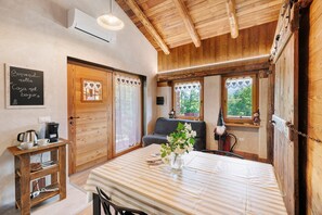 Interior - Ca Lou Meiou – Sustainable Holiday Home in Nature & Mountains with EV Charging & Wi-Fi (San Damiano Macra)
