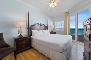 3 bedrooms, iron/ironing board, free WiFi, bed sheets - Beautiful Beach Front Condo with Breathtaking Views (Orange Beach)