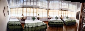 Premium-Zimmer, Blick auf den Innenhof | Wellness | Massageanwendungen