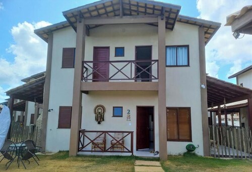 Chalet in a Resort in Santo Amaro – Pool, AC and Comfort for Up to 12 Guests