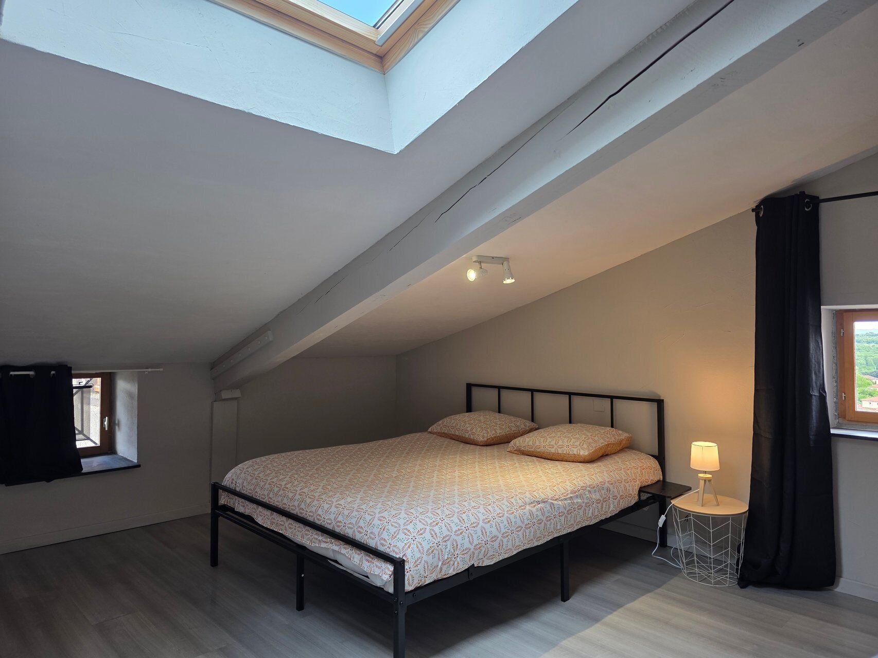 2 Schlafzimmer, Bügeleisen/Bügelbrett, Internetzugang