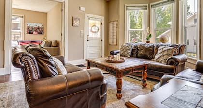 Historic 1900 Gem~Walk to Downtown Noblesville