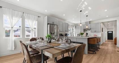Spacious 6-BR Home in Hayward with A/C &Parking