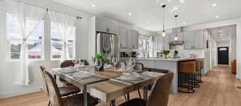 Spacious 6-BR Home in Hayward with A/C &Parking