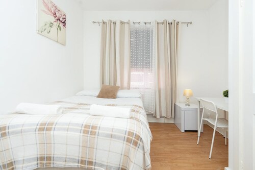 Amazing lodge with free parking