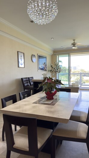 Dining - Vrbo Property (Las Jarretaderas)