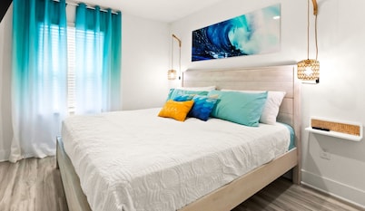 New! Pet Friendly Coastal Retreat Near 30A Beaches - Sleeps 8