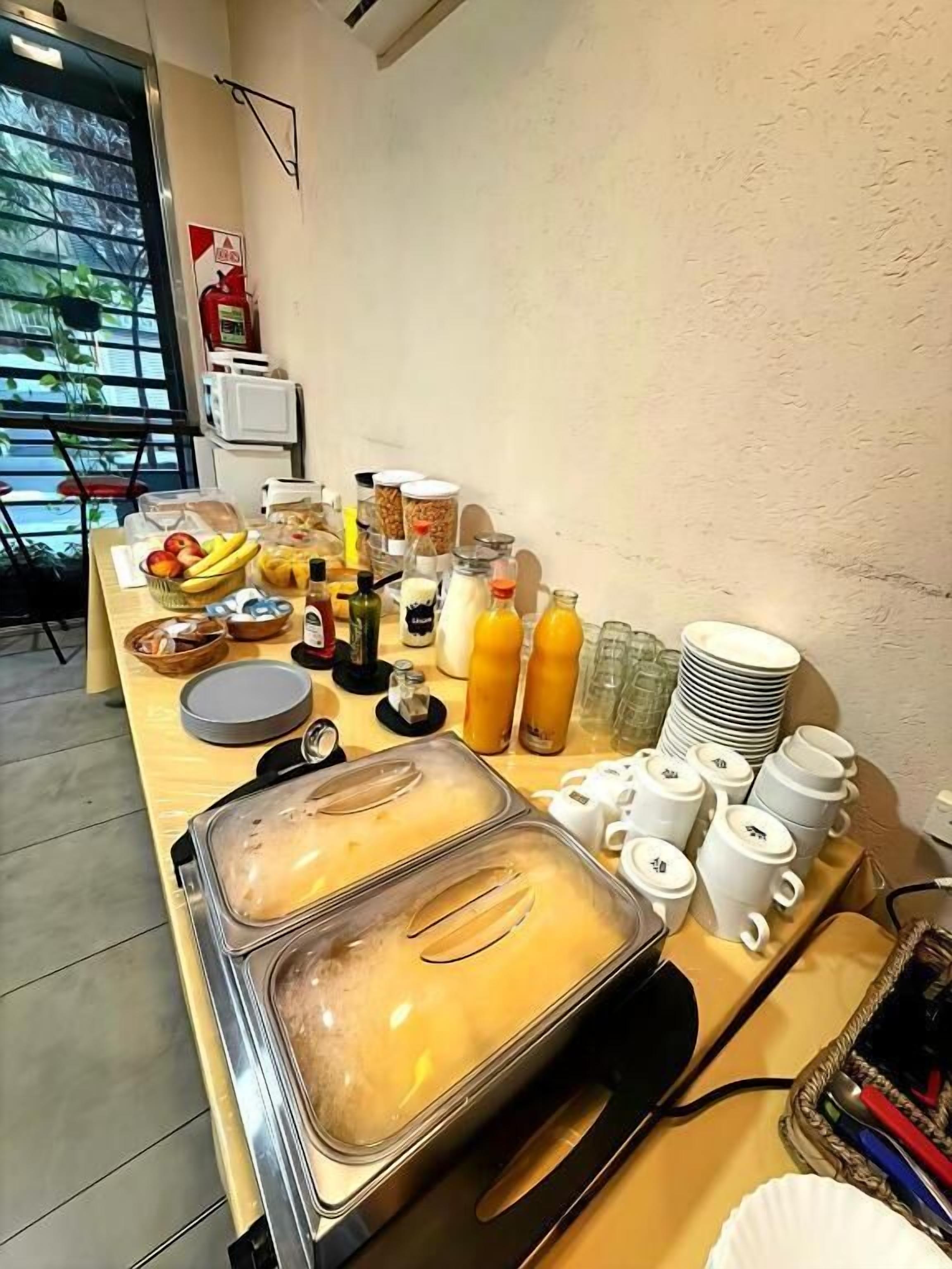 Ilmainen päivittäinen buffetaamiainen 