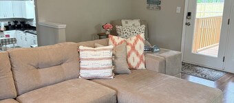Newly renovated Lake House near Lake Lanier & Holiday Marina in Buford, Georgia.