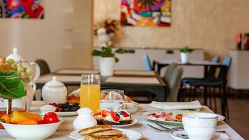 Petit déjeuner buffet compris tous les jours