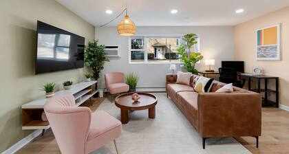 Relaxing 1 Bedroom with Free Parking, Workdesk