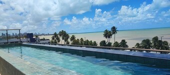 Flat 110-FM20 na praia de Cabo Branco