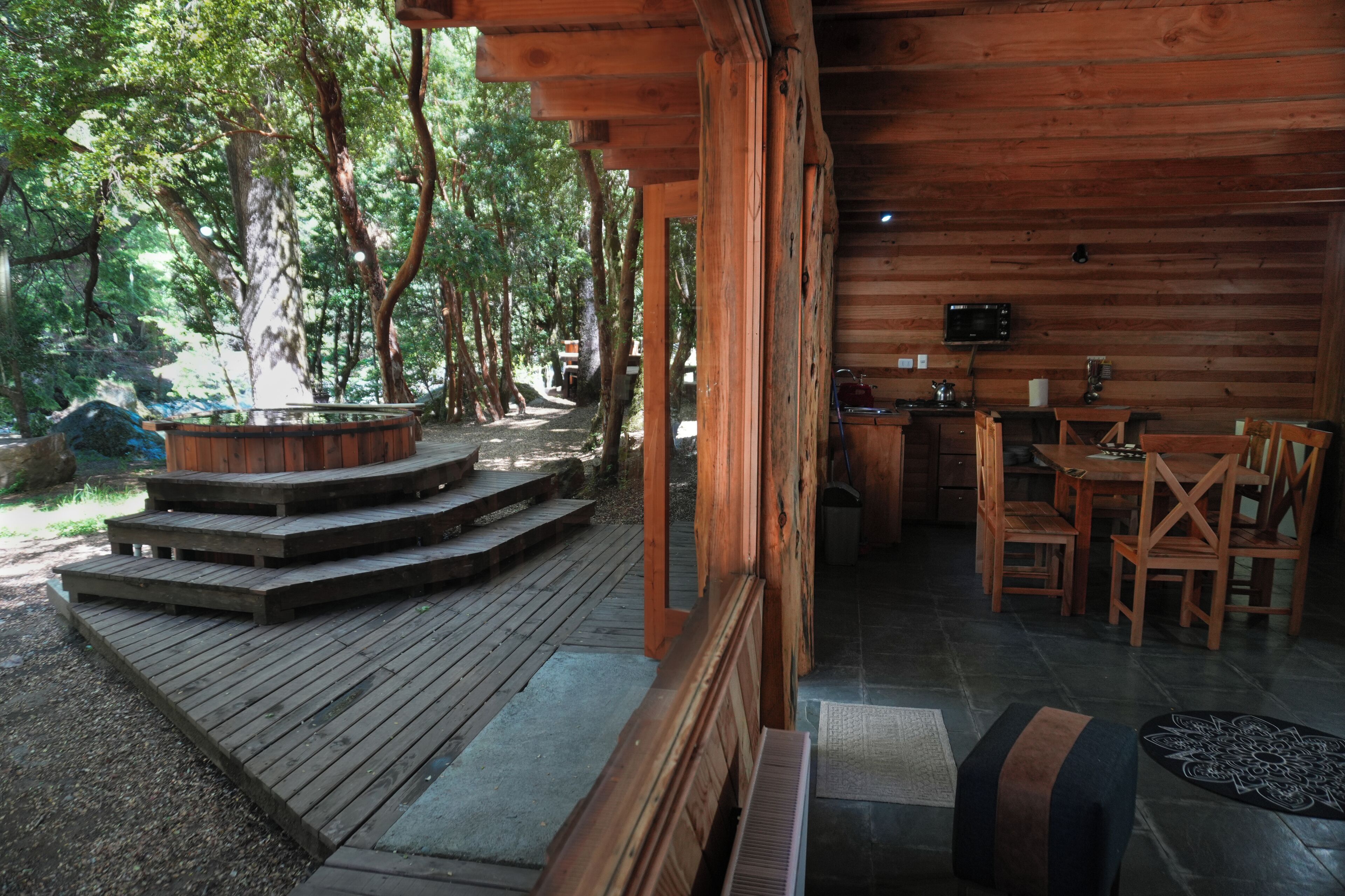 经典小屋, 河景 | 室外用餐