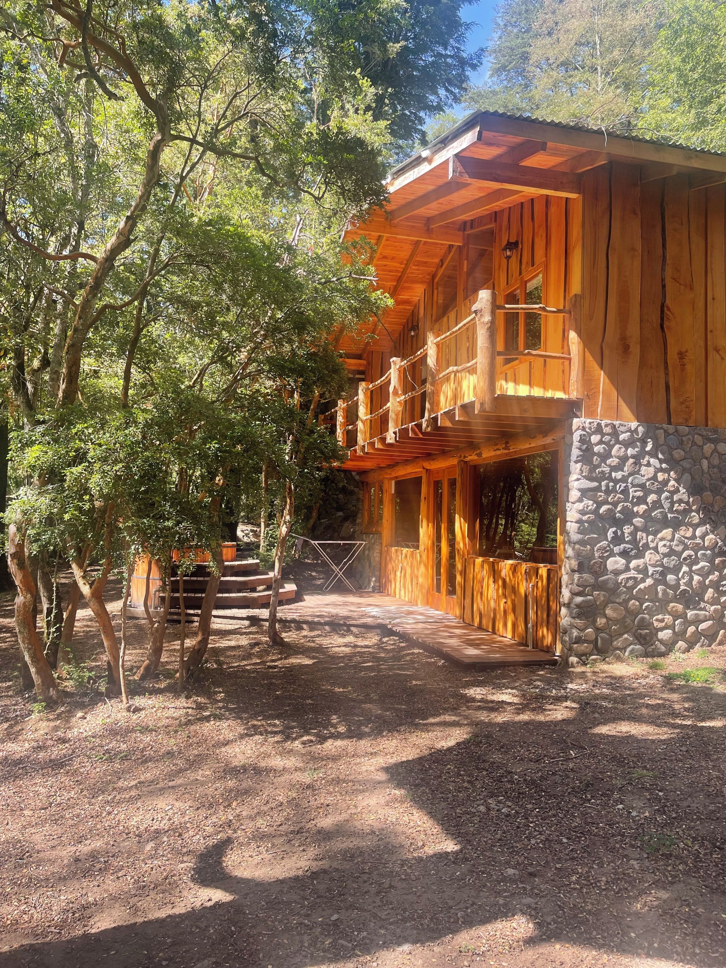 经典小屋, 河景 | 外观