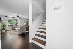 Interior - Private Getaway Near Medical Center & River Walk! (San Antonio)