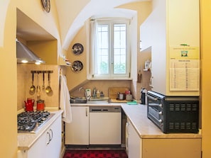 Private kitchen - La Quiete by Interhome (Verbania)