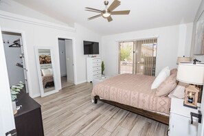 3 Schlafzimmer, Bügeleisen/Bügelbrett, WLAN, Bettwäsche