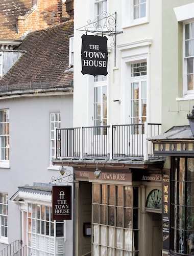 The Town House Restaurant with Rooms