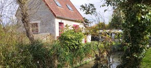 Exterior - Vrbo Property (Cairon)