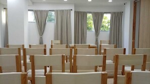 Peralatan tempat tidur hipoalergenik, Wi-fi percuma, cadar katil 