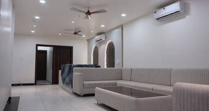 Manjushree Hotel & Resort