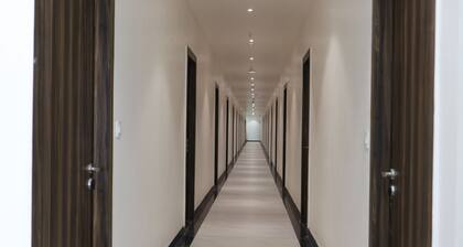 Manjushree Hotel & Resort