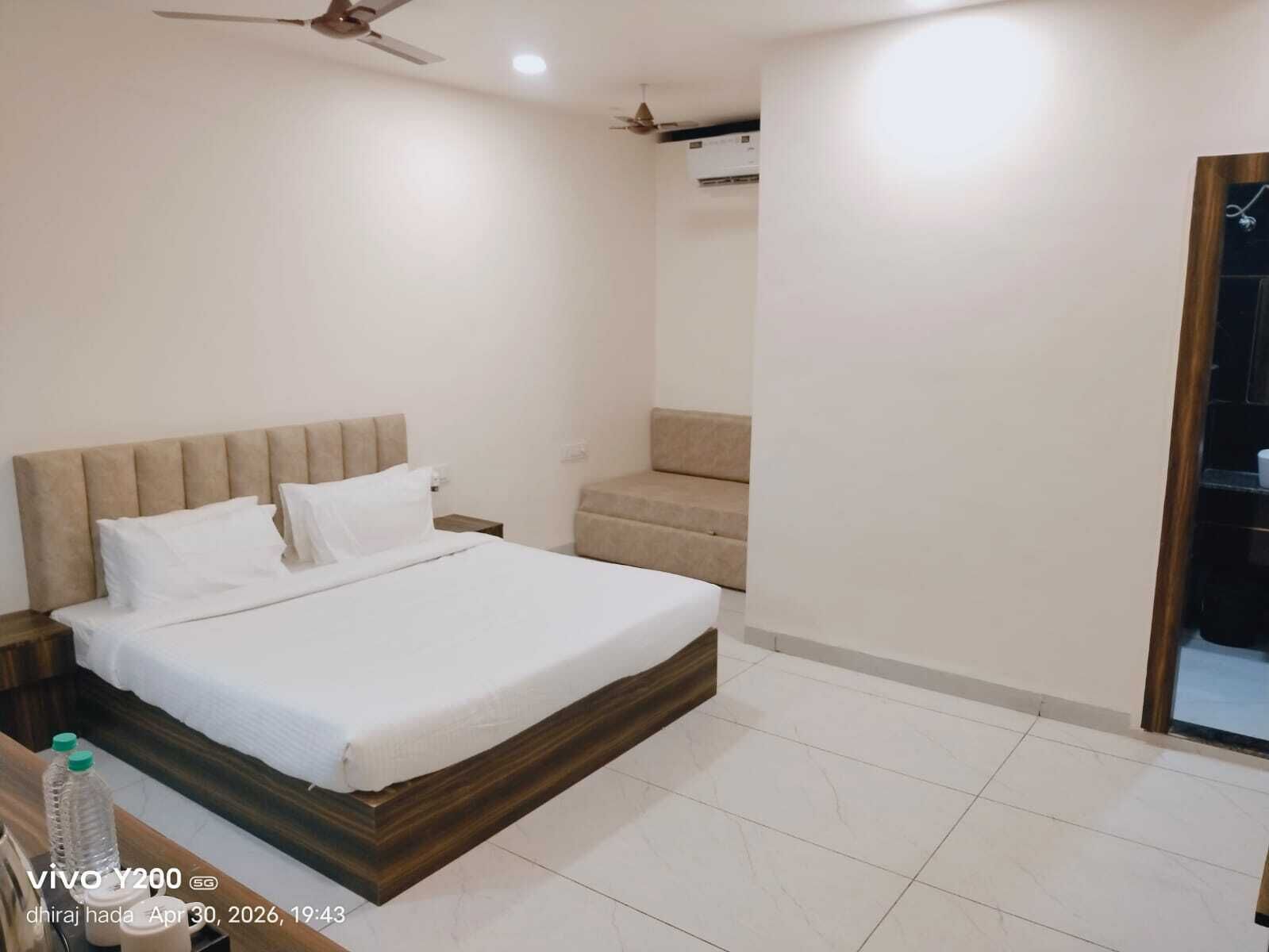 Superior Room | Desk, laptop workspace, free WiFi