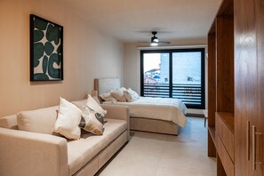 Iron/ironing board, Internet, bed sheets - Studio 312 Maré Bucerías - Hotel & Suites (Bucerías)
