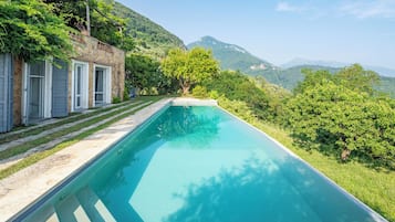 Piscina all'aperto