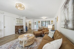 TV, offices - Walkable to the Beach w/ Fire Pit & Hot tub! (Oak Island)