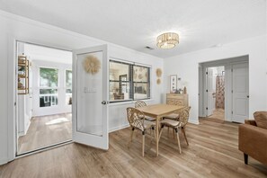 Dining - Walkable to the Beach w/ Fire Pit & Hot tub! (Oak Island)