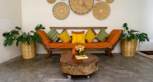 Apartment featuring Oaxacan art for two people, with parking