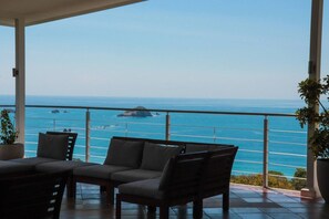 Property grounds - OUTSTANDING LUXURY, BREATHTAKING VIEWS, 150MB WIFI (Quepos)